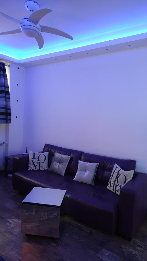 Apartament Neon Apartman Gdynia Kültér fotó